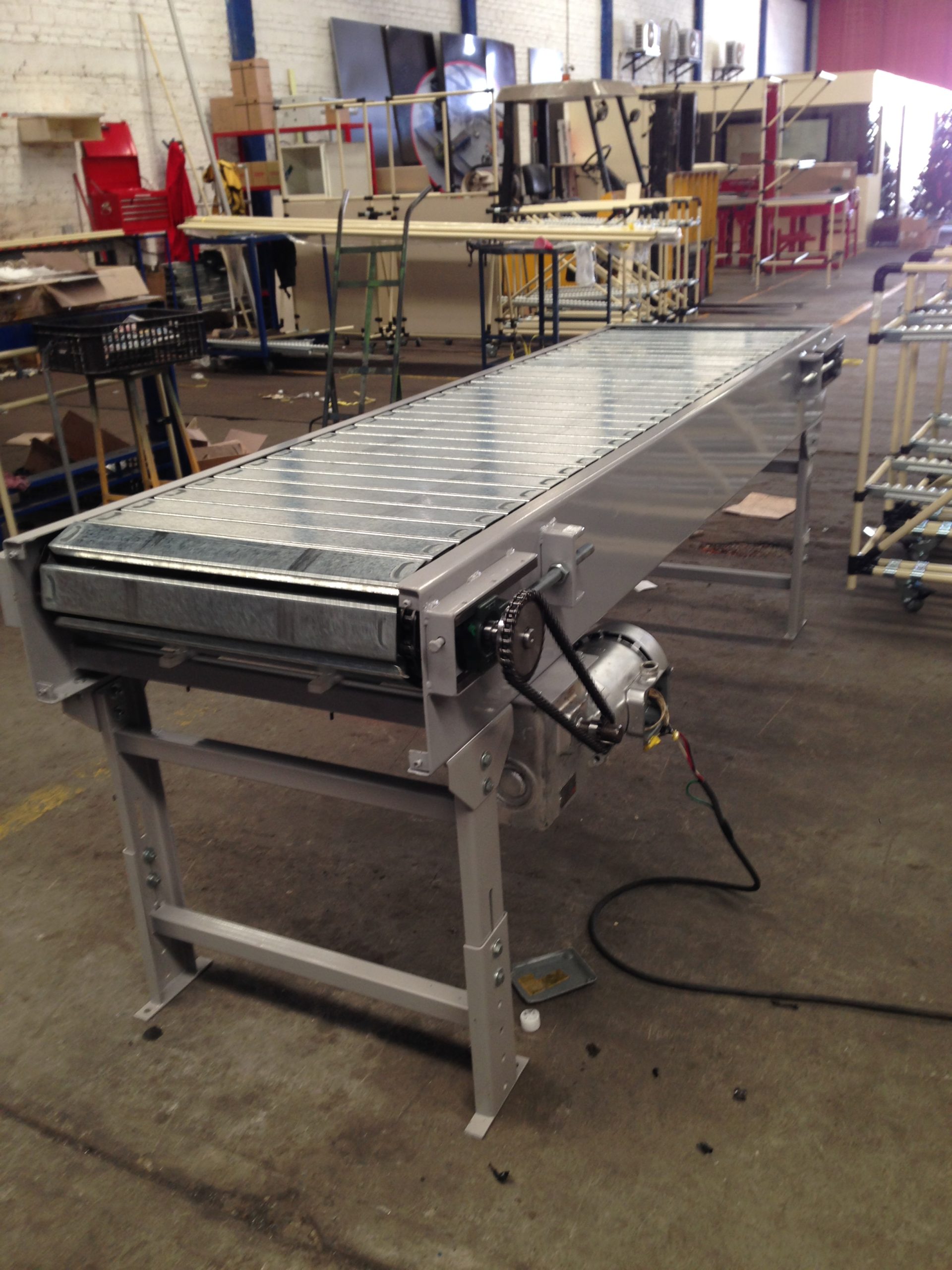 Cadena Par Racks DE TABLONES SOBRE CADENA TTCH – Best Conveyors & Racks