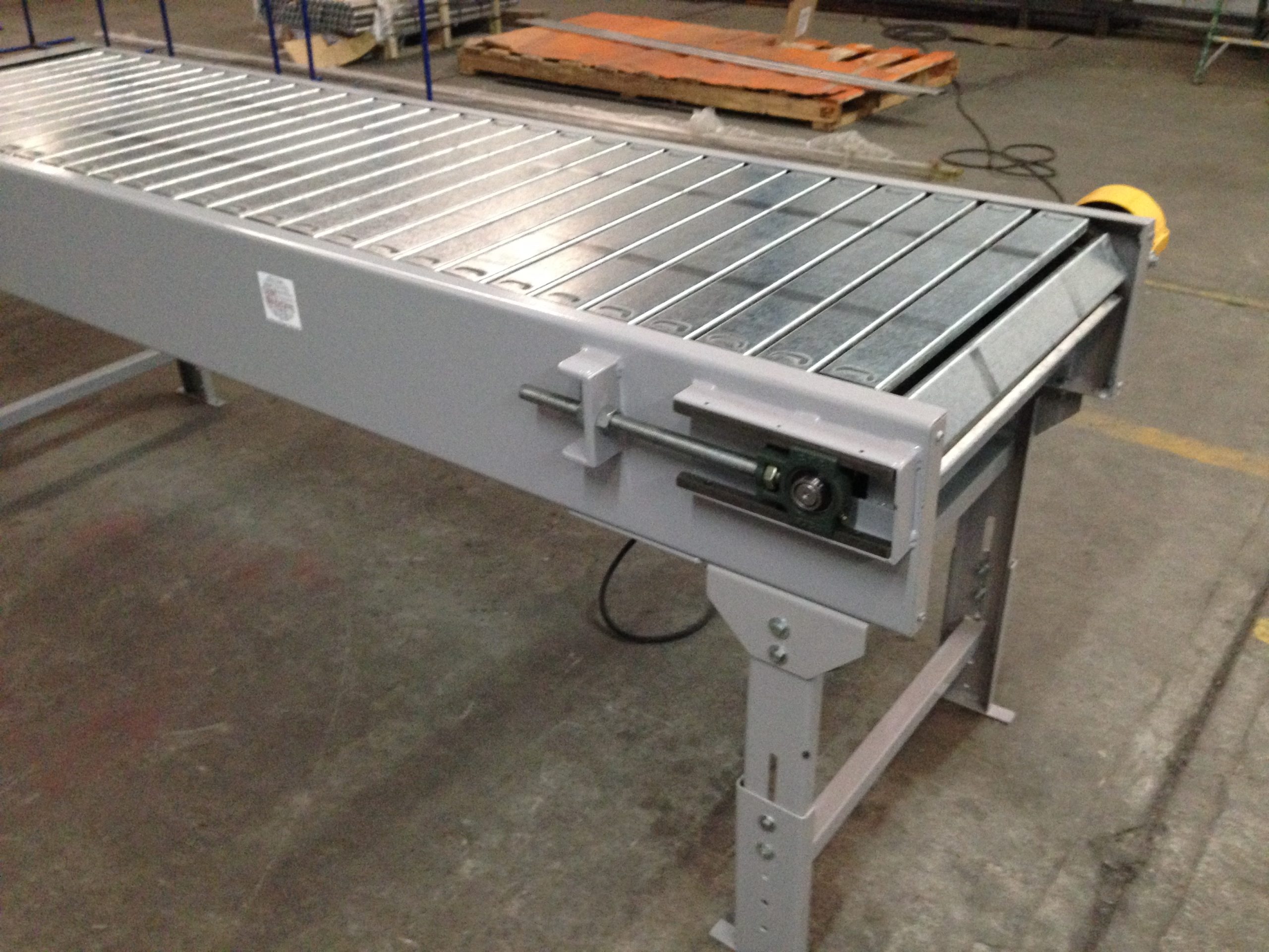 Cadena Par Racks DE TABLONES SOBRE CADENA TTCH – Best Conveyors & Racks